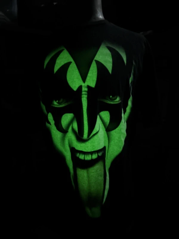 Kiss t-shirt