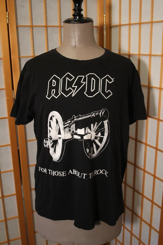 AC/DC t-shirt